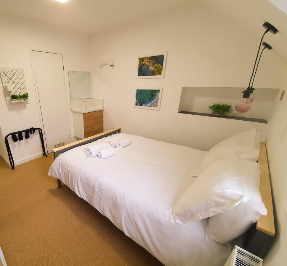 Sea Bed Guesthouse Ньюкі Екстер'єр фото